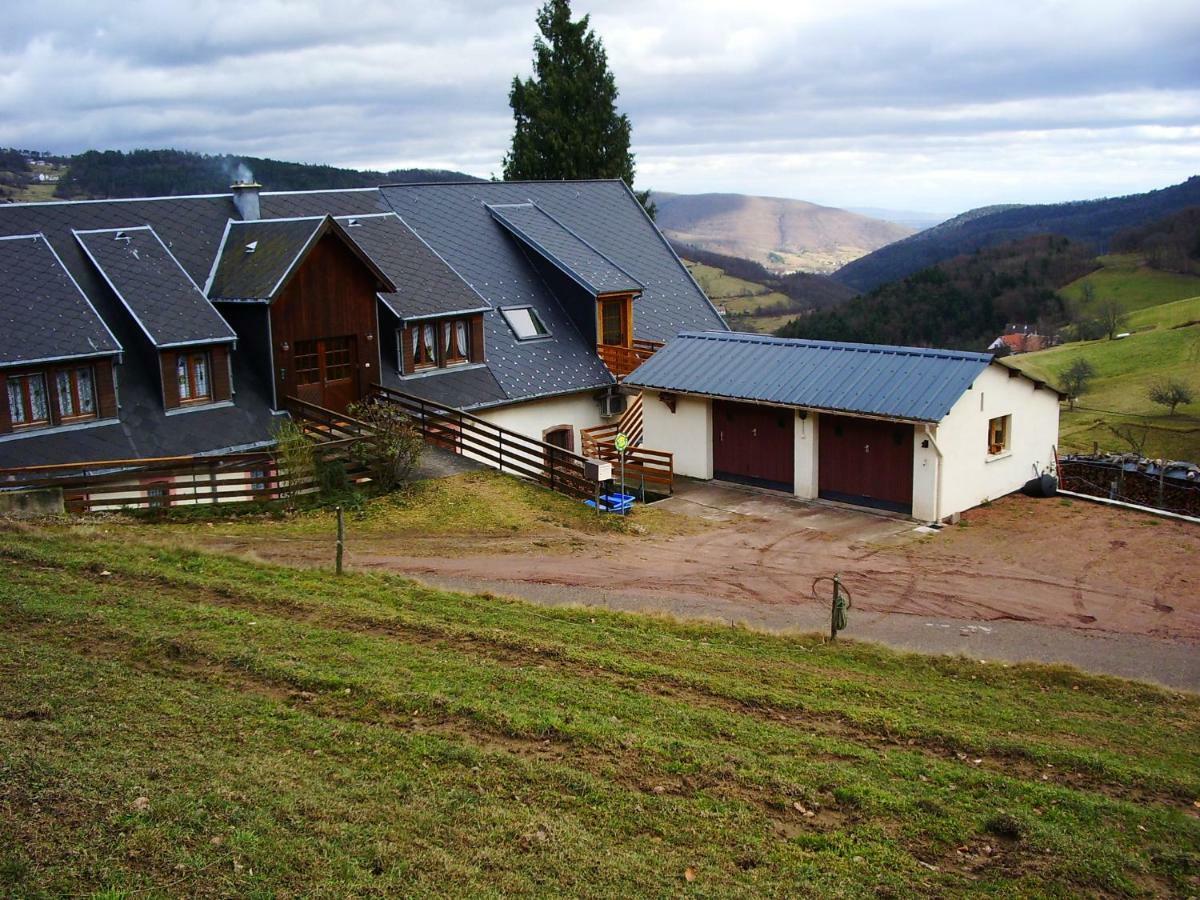 Hebergement Du Chene Freland Exterior photo